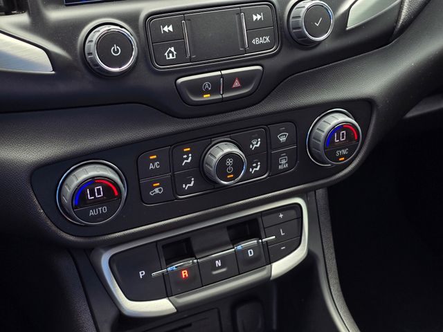 2024 GMC Terrain SLT:L44305A