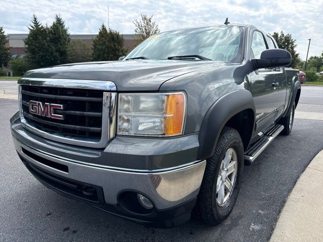 Gray Green Metallic 2011 GMC Sierra 1500 Pickup Truck Four-Wheel Drive 6-Speed Automatic