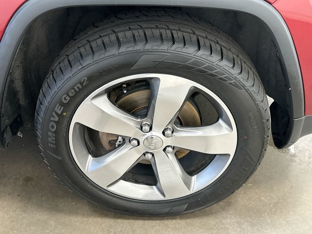 2015 Jeep Grand Cherokee Limited Red at Auto Express Mitsubishi