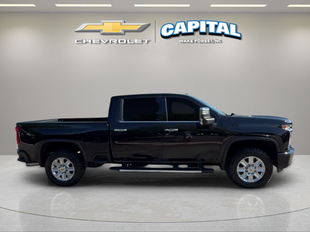 Used 2020 Black Chevrolet High Country image 7