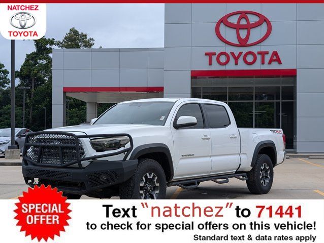 Super White 2017 Toyota Tacoma Pickup Truck Four-Wheel Drive 6-Speed Automatic