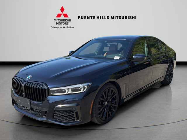 2022 BMW 7 Series 740i's photo
