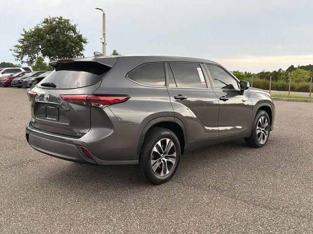 Used 2023 Toyota Highlander SUV