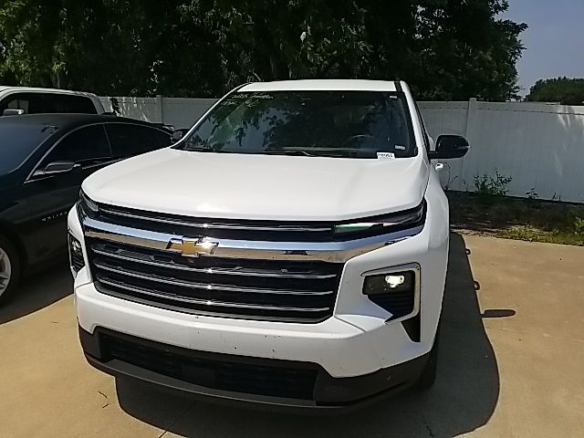 Used 2025 Chevrolet Traverse SUV