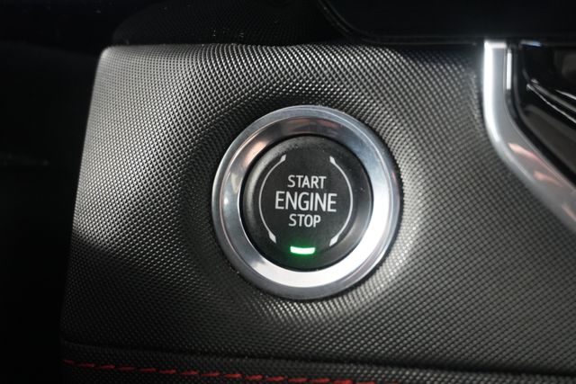 Used 2023 White Chevrolet Z71 image 17