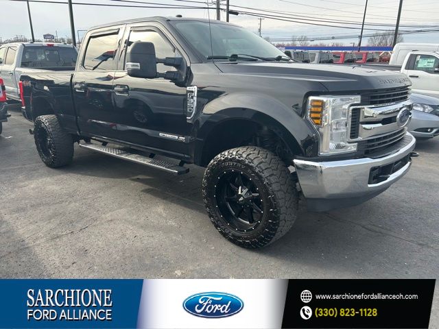 2018 Ford F-350 Super Duty XLT Crew Cab 4WD