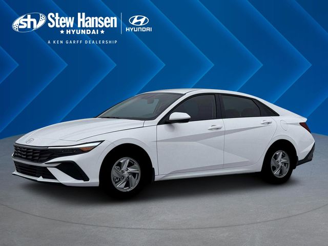 New 2026 White Hyundai SE image 2