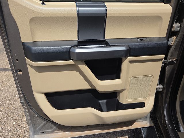 Used Car 2020 Ford F-150  Xlt For Sale Under $25,000 In Plainview, Texas