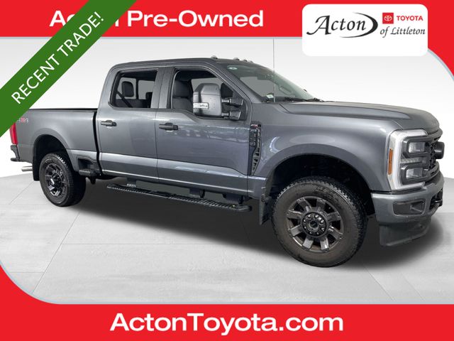 Gray Metallic 2026 Ford F-350 Super Duty XL Crew Cab 4WD Pickup Truck Four-Wheel Drive Automatic