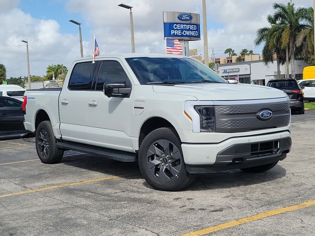 Ford F-150 Lightning XLT SuperCrew AWD