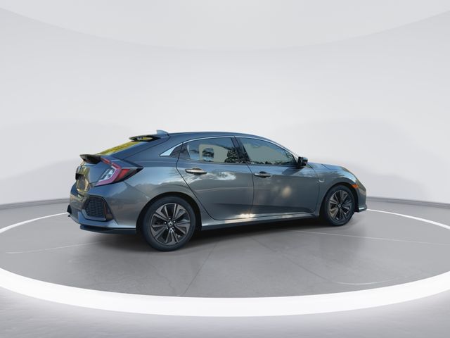 Used 2017  Honda EX image 8