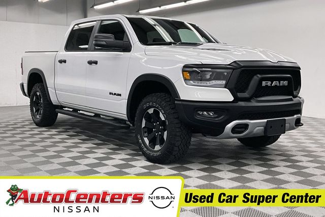 Bright White Clearcoat 2024 RAM 1500 Pickup Truck Four-Wheel Drive 8-Speed Automatic