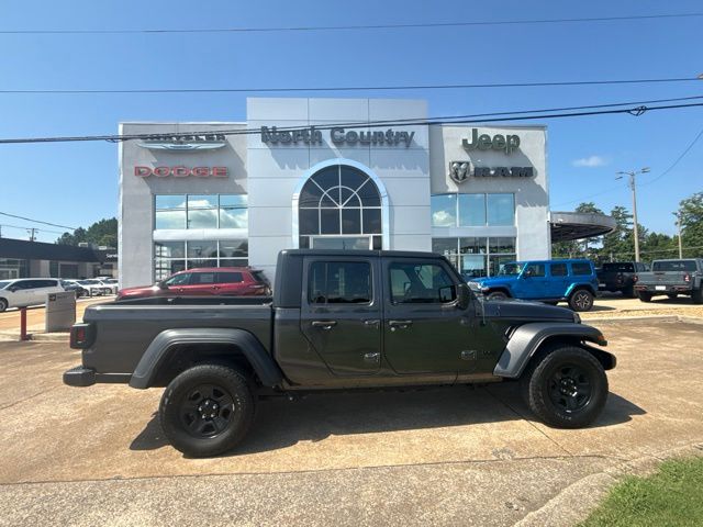 2020 Jeep Gladiator Sport Crew Cab 4WD