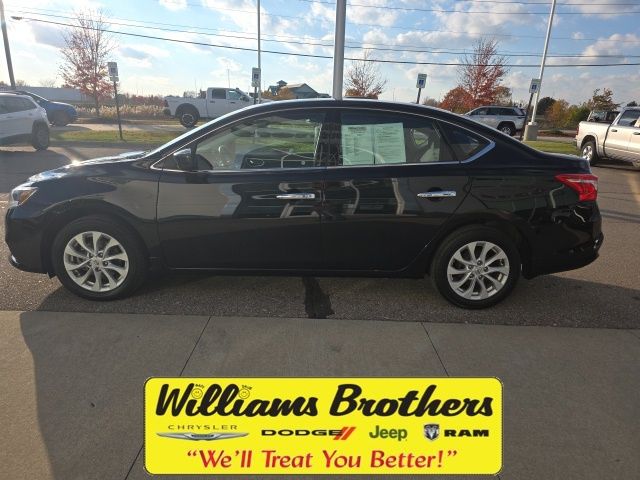 2019 Nissan Sentra SV - Super Black exterior view 10