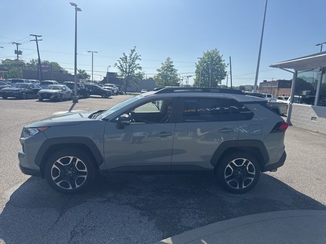 2019 Toyota RAV4 Adventure photo