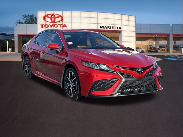 2023 Toyota Camry SE 24