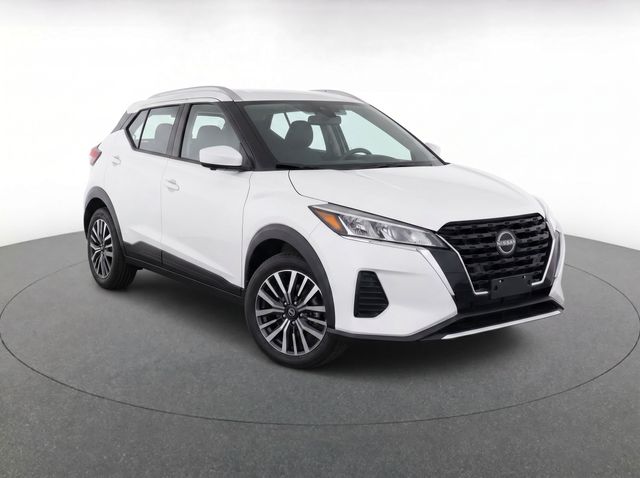 Used 2024 White Nissan SV image 3