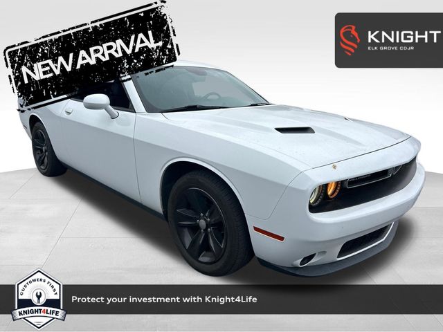 2019 Dodge Challenger SXT RWD