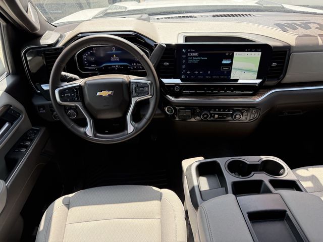 2025 Chevrolet Silverado 2500HD LT - 11