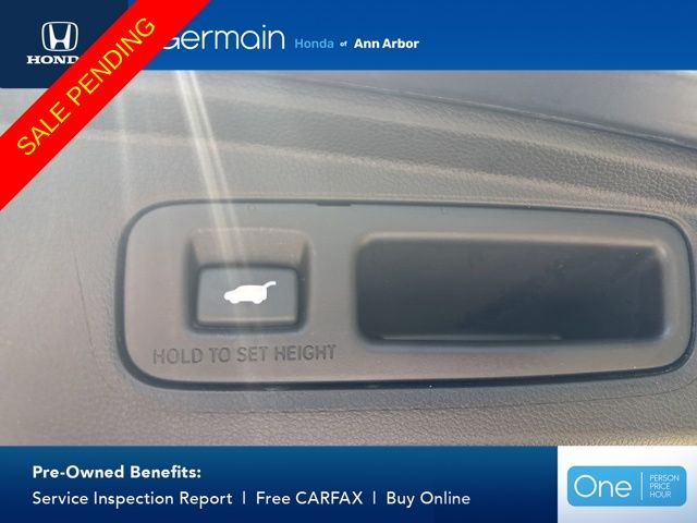 Certified Used 2024 Still Night Pearl Honda EX-L image 11