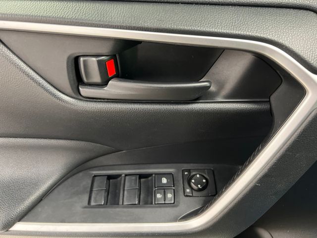 Used 2019 Toyota RAV4 SUV