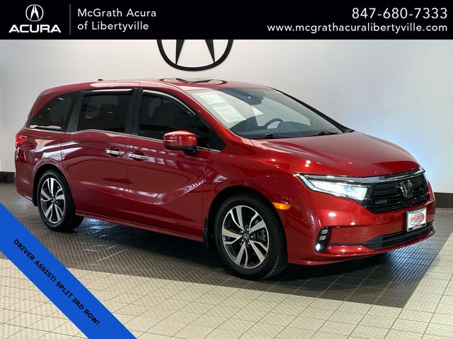 Radiant Red Metallic II 2023 Honda Odyssey Touring FWD Minivan Front-Wheel Drive Automatic