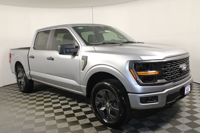2025 Ford F-150 STX's photo
