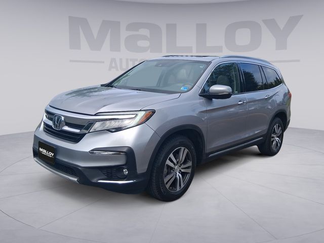 Lunar Silver Metallic 2019 Honda Pilot SUV / Crossover All-Wheel Drive 9-Speed Automatic