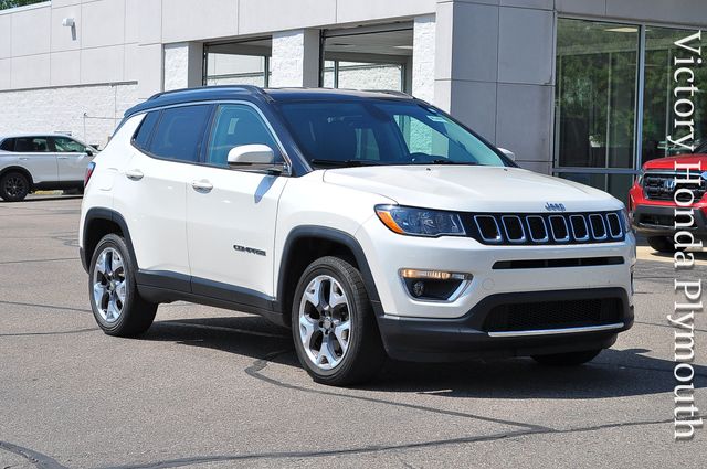 Pearl White Tri-Coat 2018 Jeep Compass Limited 4WD SUV / Crossover Four-Wheel Drive 9-Speed Automatic