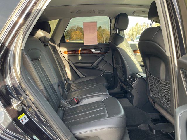 2018 Audi Q5 2.0T Premium Plus - Moonlight Blue exterior view 13