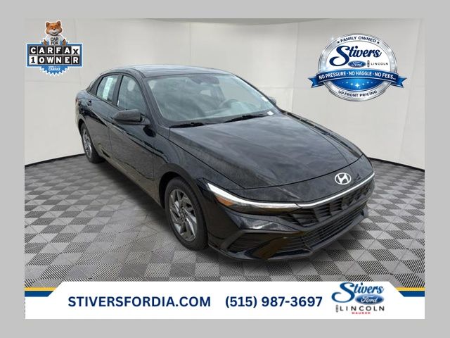 Abyss Black 2024 Hyundai Elantra Sedan Front-Wheel Drive Continuously Variable Transmission