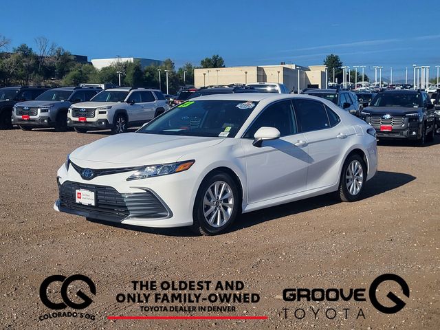 Ice 2023 Toyota Camry Sedan Front-Wheel Drive 8-Speed Automatic