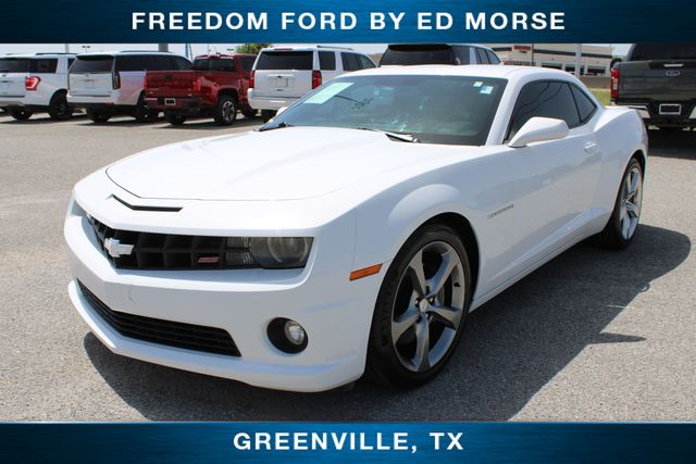 Summit White 2013 Chevrolet Camaro Coupe Rear-Wheel Drive 6-Speed Automatic