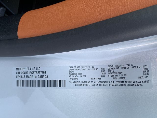 2026 Chrysler Pacifica Pinnacle