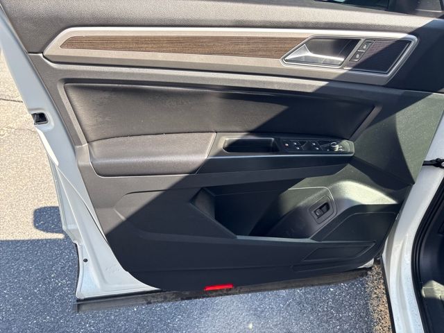 used 2018 Volkswagen Atlas car, priced at $14,899