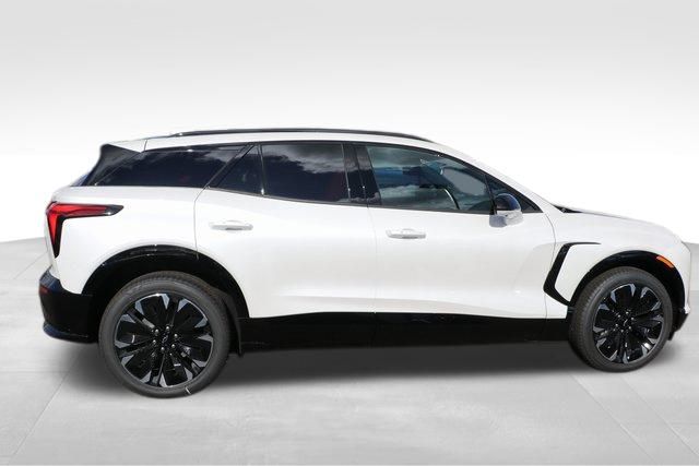 2025 Chevrolet Blazer EV RS 17