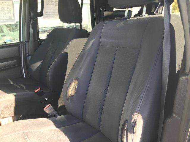 Used 2017 White Ford XL image 6