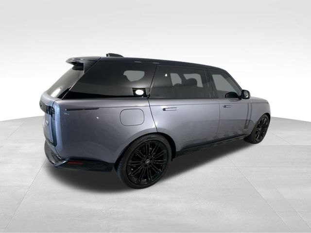 2023 Land Rover Range Rover SE 6