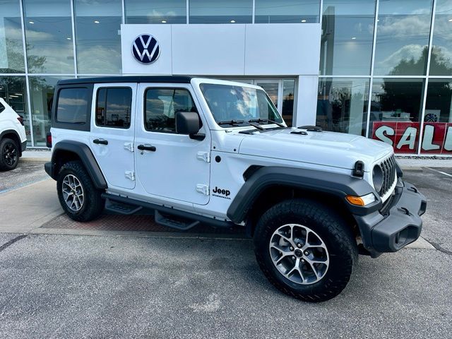 Bright White Clearcoat 2026 Jeep Wrangler SUV / Crossover Four-Wheel Drive 8-Speed Automatic