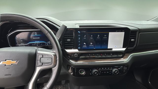 Used 2024 Gray Chevrolet LT image 11