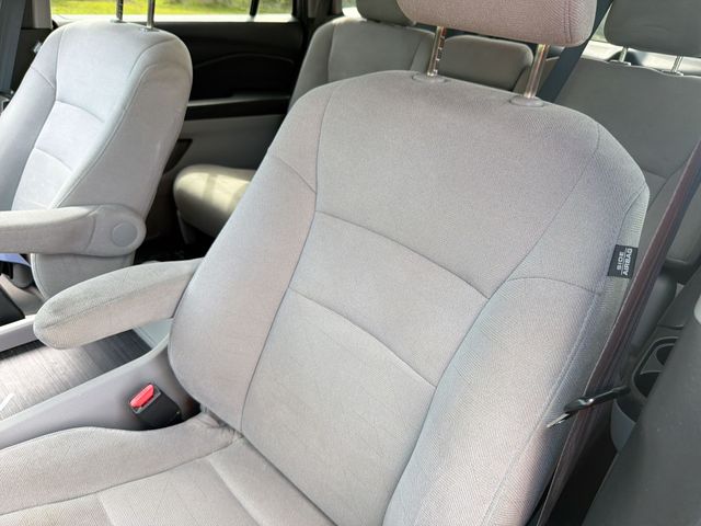Used 2020  Honda LX image 14