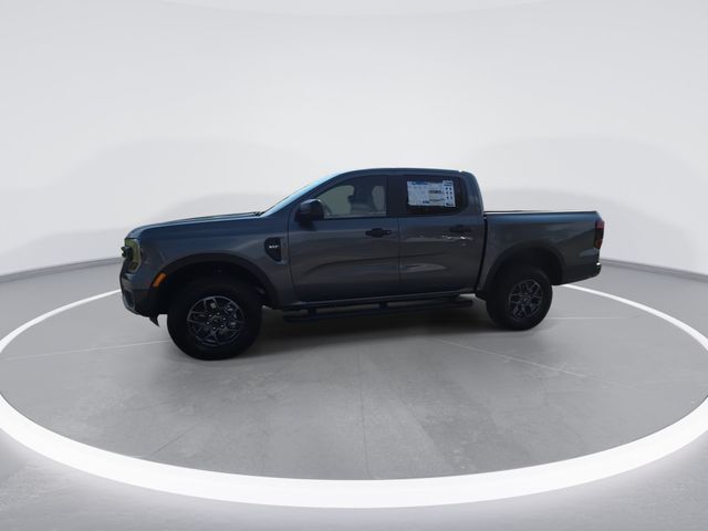 New 2026 Carbonized Gray Metallic Ford XLT image 4