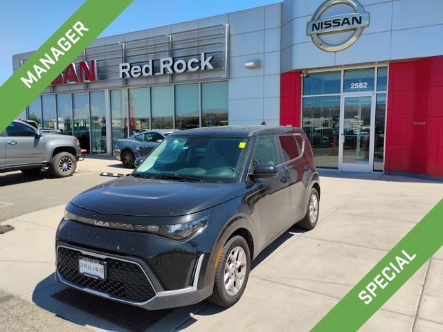  2024 Kia Soul LX FWD   