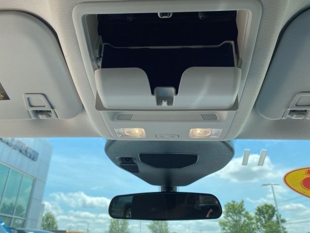 2025 Ford Escape Active - Oxford White exterior view 15