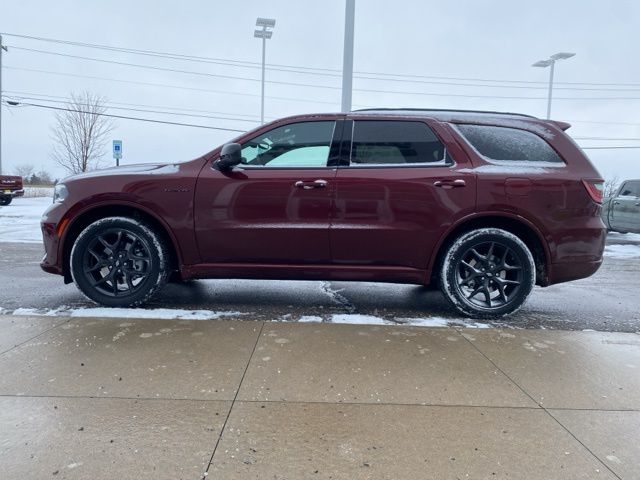 2026 Dodge Durango GT HEMI V8 - Octane Red Pearlcoat exterior view 8