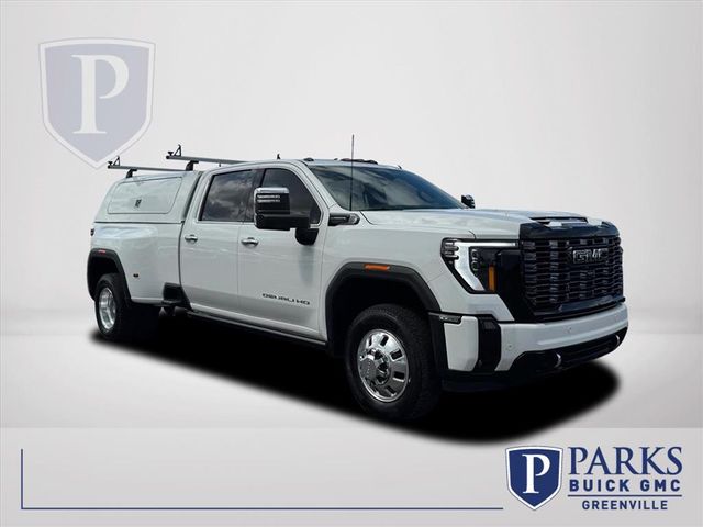 Summit White 2025 GMC Sierra 3500HD Pickup Truck Four-Wheel Drive Automatic