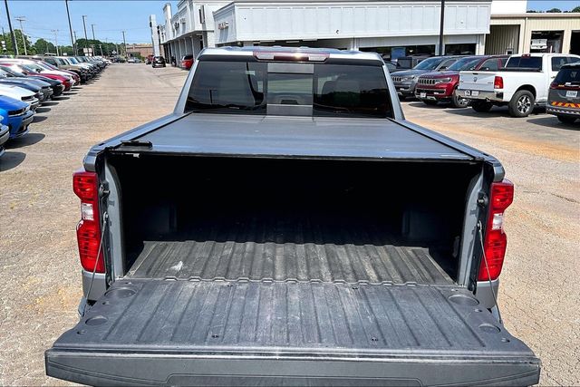 Used 2020 Chevrolet Silverado 1500 LT 4D Crew Cab