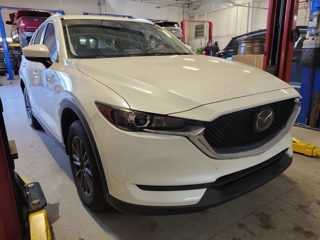 Snowflake White Pearl Mica 2020 Mazda CX-5 Touring FWD SUV / Crossover Front-Wheel Drive 6-Speed Automatic