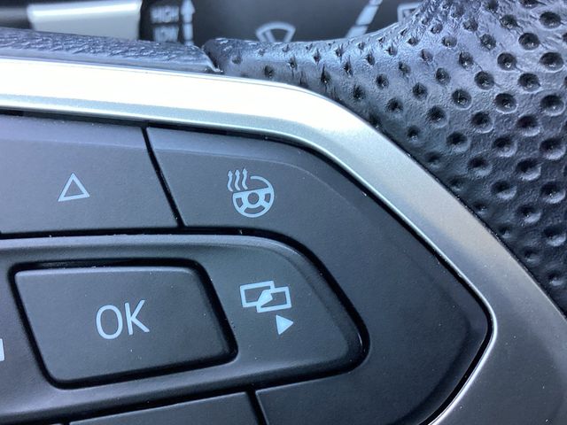 Used Car 2023 Volkswagen Atlas  3.6l V6 Sel Premium R-line For Sale Under $35,000 In San Antonio, Texas