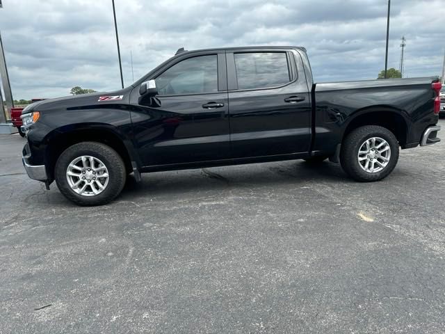 Used 2024 Chevrolet Silverado 1500 LT with VIN 1GCUDDED3RZ101311 for sale in Kansas City